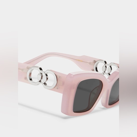 Gentle Monster x Jennie LaPêche W2 Limited Edition main image 10